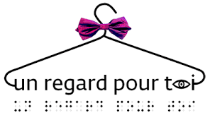 Le logo de l'association "Un regard pour toi", avec un cintre et du braille